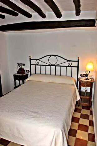 Hotel Zahori Priego De Cordoba Phòng bức ảnh